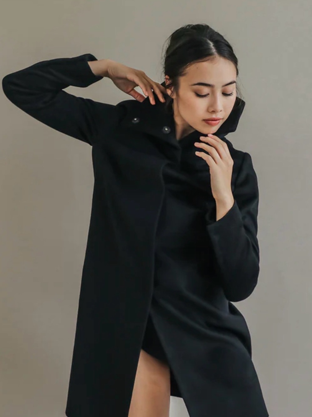 Womens Stamford Long Cashmere Coat in Black